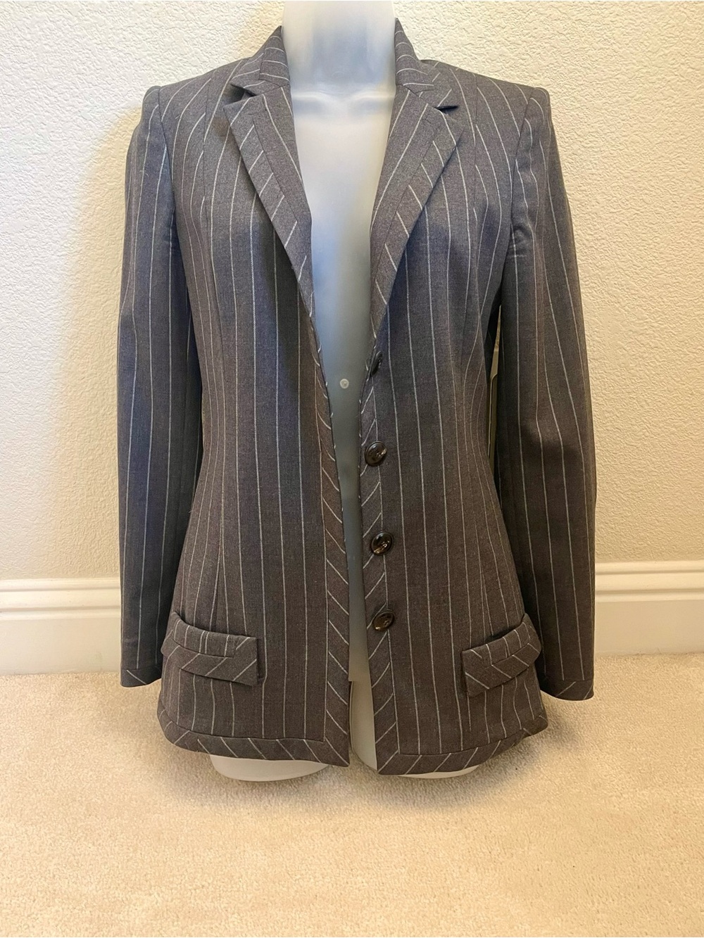 Elegant Christian Dior Gray Pinstripe Tailored Blazer